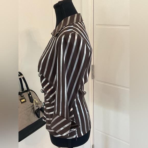 Joseph Ribkoff Brown and White Buttoned Blouse with Notched Collar - Picture 3 of 14